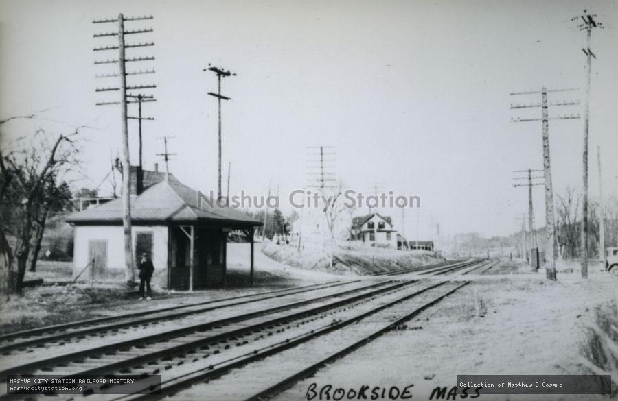 Postcard: Railroad Station, Brookside, Massachusetts